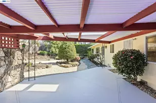 2526 Oakes Dr, Hayward, CA 94542 - Photo 41