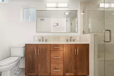 2526 Oakes Dr, Hayward, CA 94542 - Photo 29