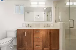 2526 Oakes Dr, Hayward, CA 94542 - Photo 29