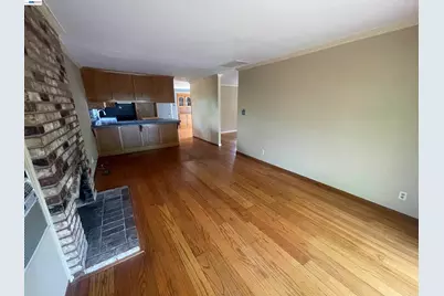 7819 Highland Oaks Dr, Pleasanton, CA 94588 - Photo 5