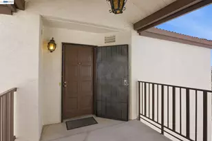 21109 Gary Dr, Hayward, CA 94546 - Photo 3