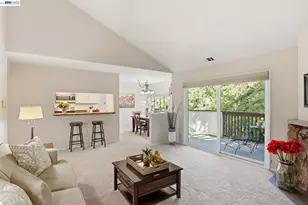 21109 Gary Dr, Hayward, CA 94546 - Photo 7