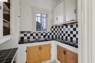 1201 41st Ave, Oakland, CA 94601 - Photo 17