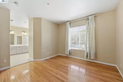 110 Pear Ln, Union City, CA 94587 - Photo 21