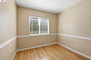 110 Pear Ln, Union City, CA 94587 - Photo 25