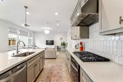 133 Frost Dr, Mountain House, CA 95391 - Photo 15