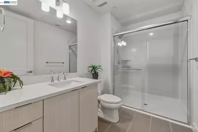 1748 Kilowatt Way #402, Fremont, CA 94539 - Photo 29
