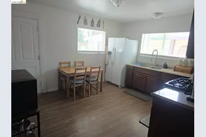 135 4th St, Woodland, CA 95695 - Photo 29