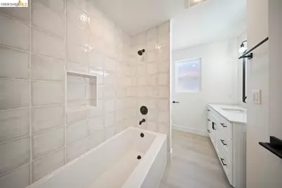 1923 Thompson Ln, El Sobrante, CA 94803 - Photo 25