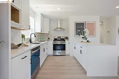 1923 Thompson Ln, El Sobrante, CA 94803 - Photo 19