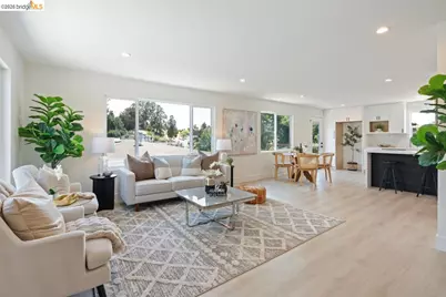 1923 Thompson Ln, El Sobrante, CA 94803 - Photo 7