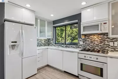 44 Hagen Oaks Ct, Alamo, CA 94507 - Photo 27