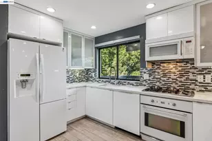 44 Hagen Oaks Ct, Alamo, CA 94507 - Photo 27