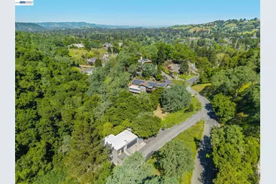 44 Hagen Oaks Ct, Alamo, CA 94507 - Photo 55