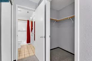 196 Nantucket Ln, Vallejo, CA 94590 - Photo 17