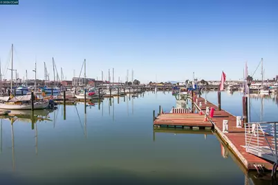 196 Nantucket Lane, Vallejo, CA 94590 - Photo 31