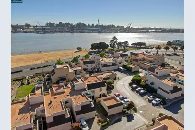 196 Nantucket Lane, Vallejo, CA 94590 - Photo 1