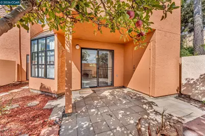 196 Nantucket Lane, Vallejo, CA 94590 - Photo 23