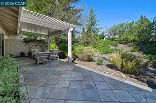 2705 Ptarmigan Dr, Walnut Creek, CA 94595 - Photo 15