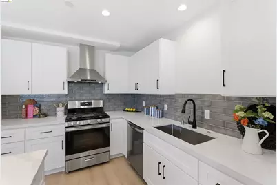 712 Masonic, Albany, CA 94706 - Photo 9