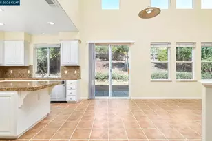 2919 Carlingford Ln, Vallejo, CA 94591 - Photo 7