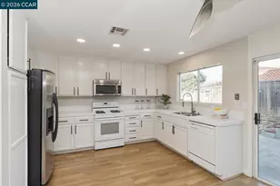 592 Ross Cir, Martinez, CA 94553 - Photo 11