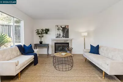 592 Ross Circle, Martinez, CA 94553 - Photo 11