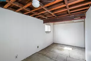 1118 75th Ave, Oakland, CA 94621 - Photo 39
