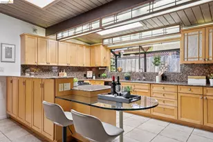 3736 Barrington Dr, Concord, CA 94518 - Photo 25