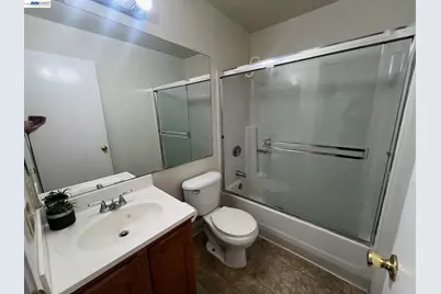 16006 14th St #213, Ashland, CA 94578 - Photo 3