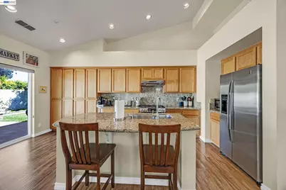 5873 Rainflower Dr, Livermore, CA 94551 - Photo 13