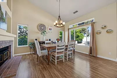 5873 Rainflower Dr, Livermore, CA 94551 - Photo 9