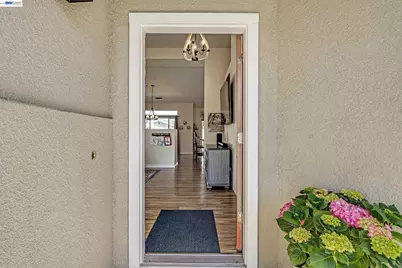 5873 Rainflower Dr, Livermore, CA 94551 - Photo 3