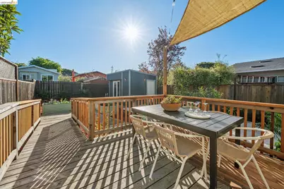 1339 Kains Ave, Berkeley, CA 94702 - Photo 33