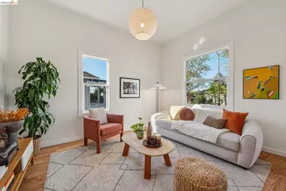 1339 Kains Ave, Berkeley, CA 94702 - Photo 3