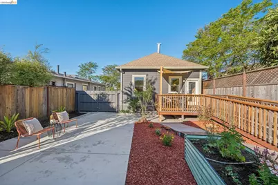 1339 Kains Ave, Berkeley, CA 94702 - Photo 43