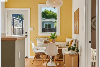 1339 Kains Ave, Berkeley, CA 94702 - Photo 15