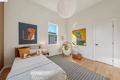 1339 Kains Ave, Berkeley, CA 94702 - Photo 31