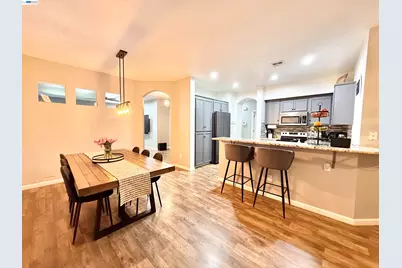 2408 Mountain Pride Court, Modesto, CA 95355 - Photo 7