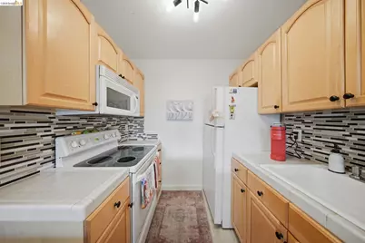 4081 Clayton Rd. #118, Concord, CA 94521 - Photo 9