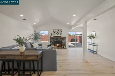 118 Cottonwood Ct, Hercules, CA 94547 - Photo 3