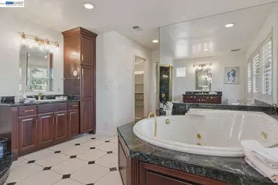 74 Canyon Green Way, San Ramon, CA 94582 - Photo 23