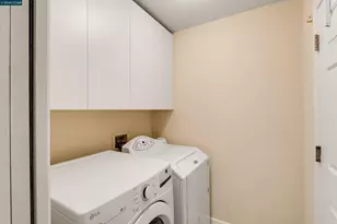 408 Fraga Ct, Martinez, CA 94553 - Photo 23