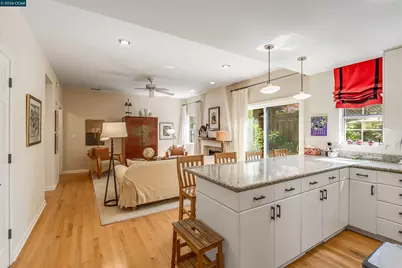 408 Fraga Ct, Martinez, CA 94553 - Photo 17