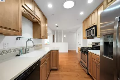 30245 Treeview Street, Hayward, CA 94544 - Photo 21