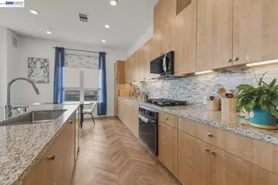 45128 Warm Springs Blvd #609, Fremont, CA 94539 - Photo 47