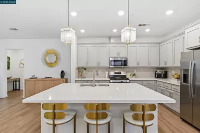 5 Brookdale Court, Pittsburg, CA 94565 - Photo 3