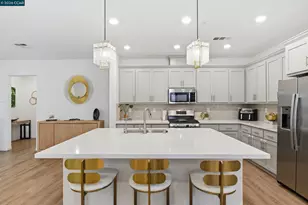 5 Brookdale Ct, Pittsburg, CA 94565 - Photo 1