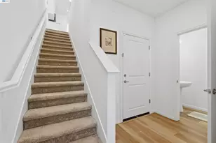 440 Pawnee Ln, Alameda, CA 94501 - Photo 31