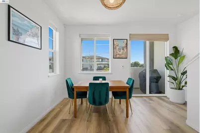 440 Pawnee Ln, Alameda, CA 94501 - Photo 13